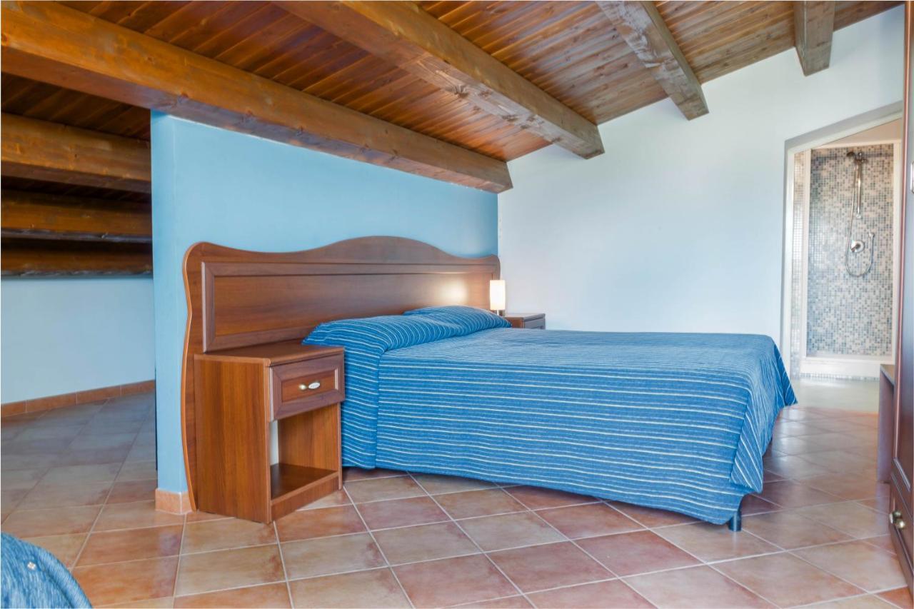 Country house Casa Vacanze Torre Tabia *